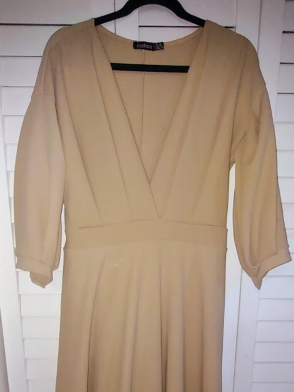 Boohoo Dress Long Flare V-neck- size 20
